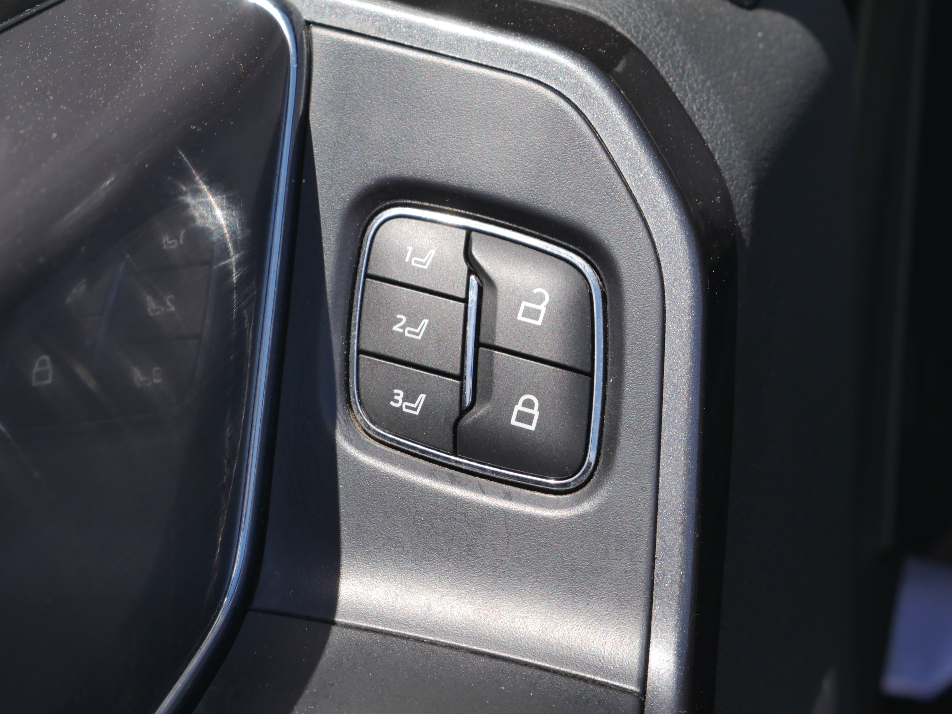 Certified 2021 Ford F150 Lariat AWD/4WD image 41