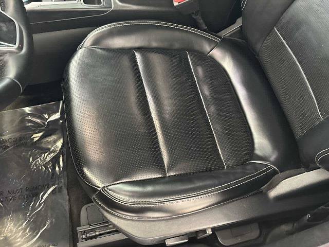 Certified 2024 Ford Escape Platinum AWD/4WD image 18