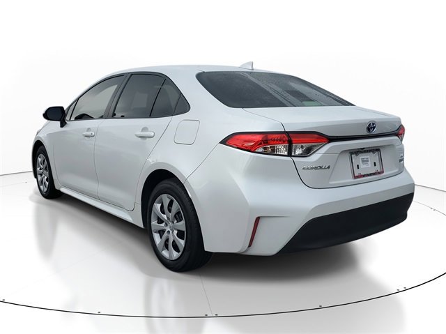Used 2024 Toyota Corolla LE image 2