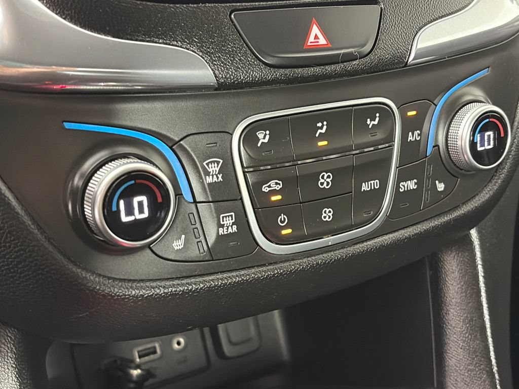 Used 2020 Chevrolet Equinox LT FWD image 21