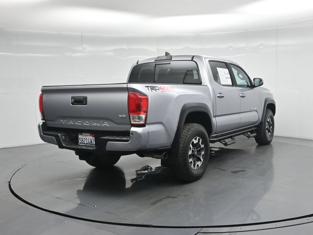 Used 2019 Toyota Tacoma TRD Off-Road w/ Technology Package AWD/4WD image 24