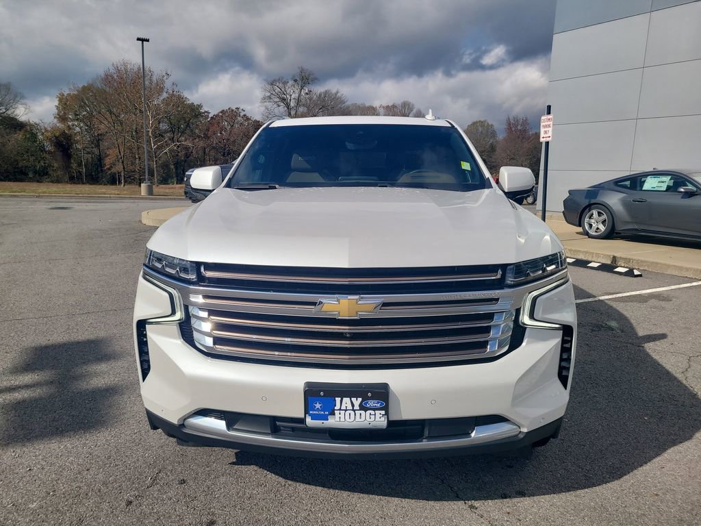 Used 2023 Chevrolet Suburban High Country image 8