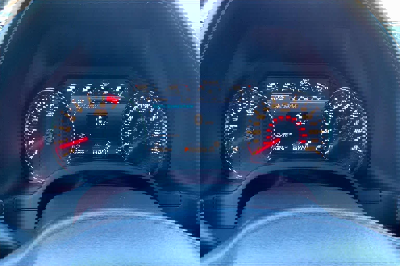 Certified 2018 Ford F150 Raptor w/ Equipment Group 802A Luxury image 25