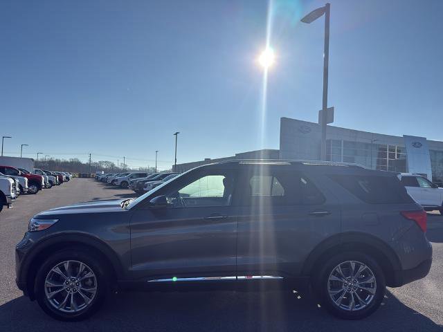 Certified 2023 Ford Explorer Limited w/ Equipment Group 301A image 6