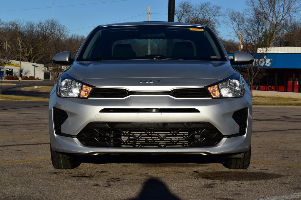 Used 2022 Kia Rio LX image 4