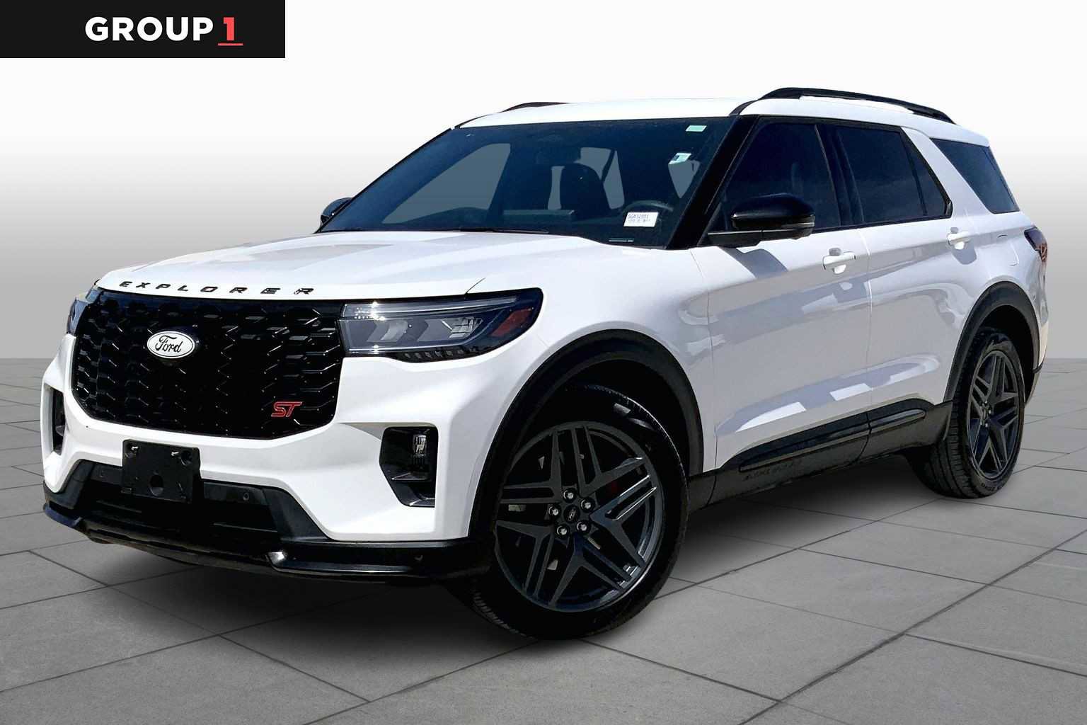 Certified 2025 Ford Explorer ST image 1