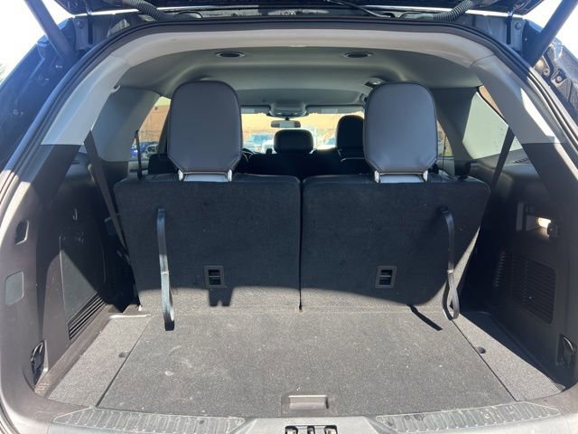 Certified 2021 Ford Explorer XLT w/ Equipment Group 202A image 17