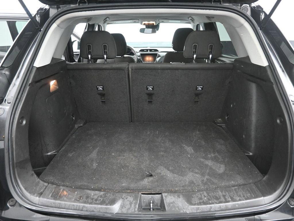 Used 2023 Chevrolet TrailBlazer LT w/ Convenience Package image 23