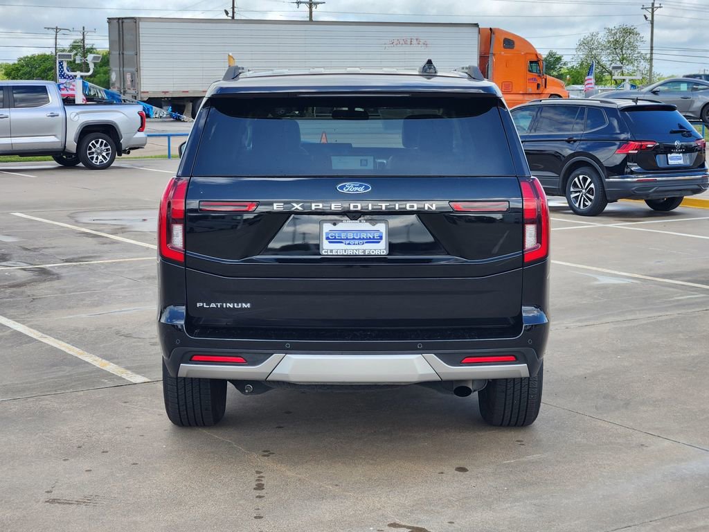 Certified 2025 Ford Expedition Platinum AWD/4WD image 5