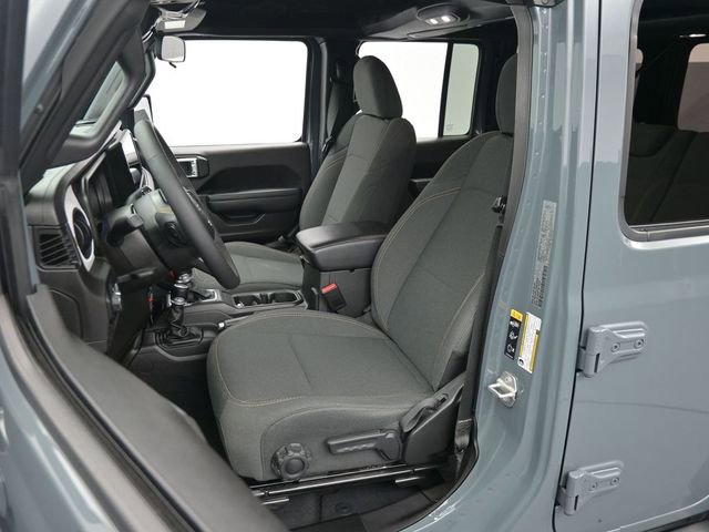 Used 2024 Jeep Wrangler Unlimited Sport AWD/4WD image 10
