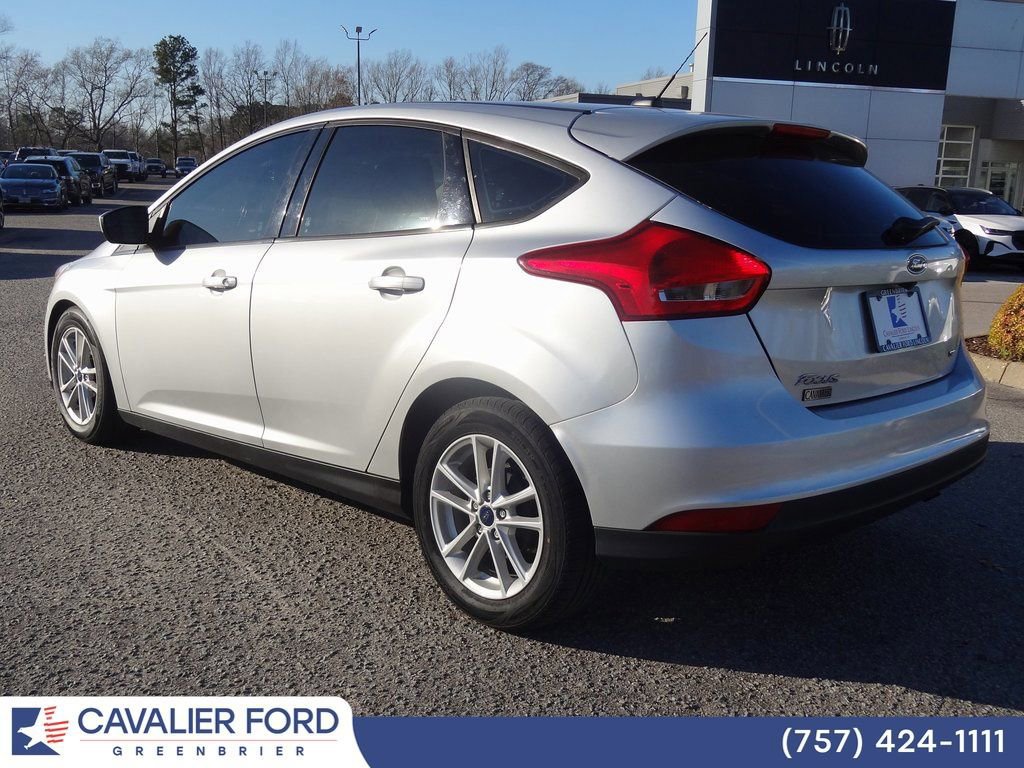 Certified 2018 Ford Focus SE image 6