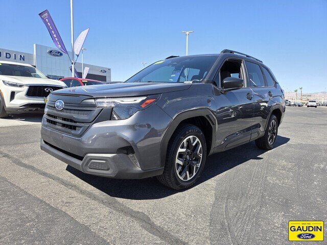 Used 2025 Subaru Forester AWD/4WD image 3