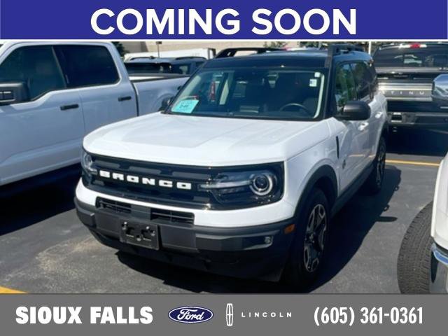 Certified 2023 Ford Bronco Sport Outer Banks w/ Tech Package AWD/4WD image 1