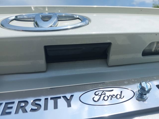Used 2022 Toyota RAV4 XLE Premium FWD image 13