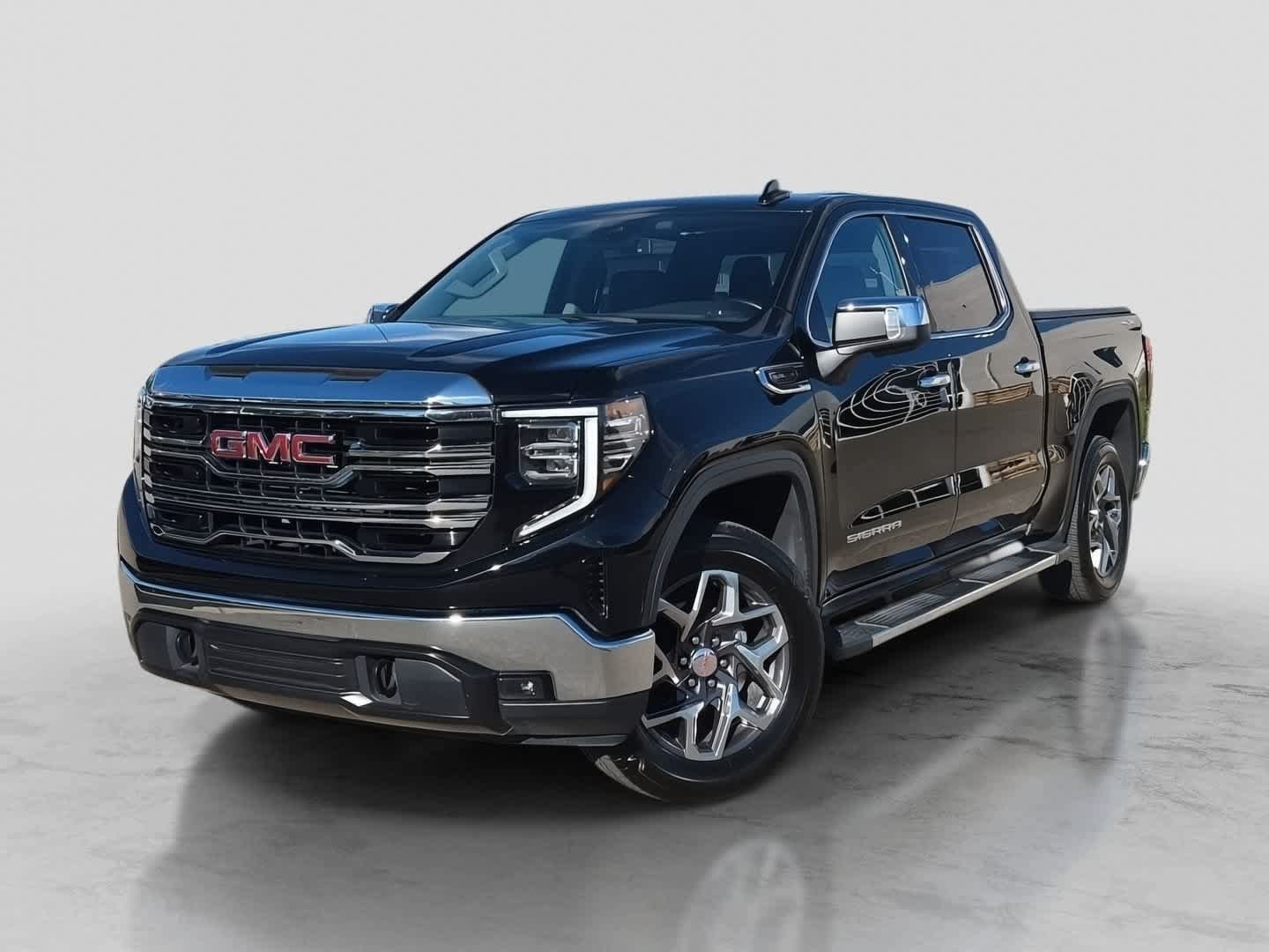Used 2025 GMC Sierra 1500 SLT w/ SLT Premium Package