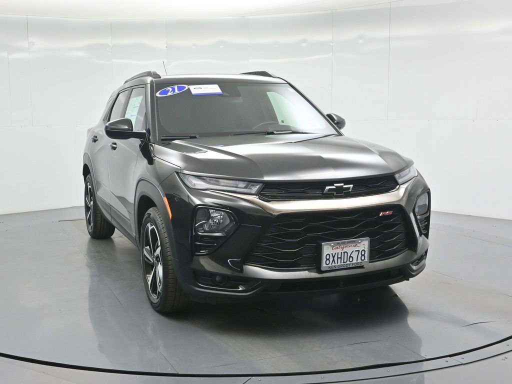 Used 2021 Chevrolet TrailBlazer RS image 2