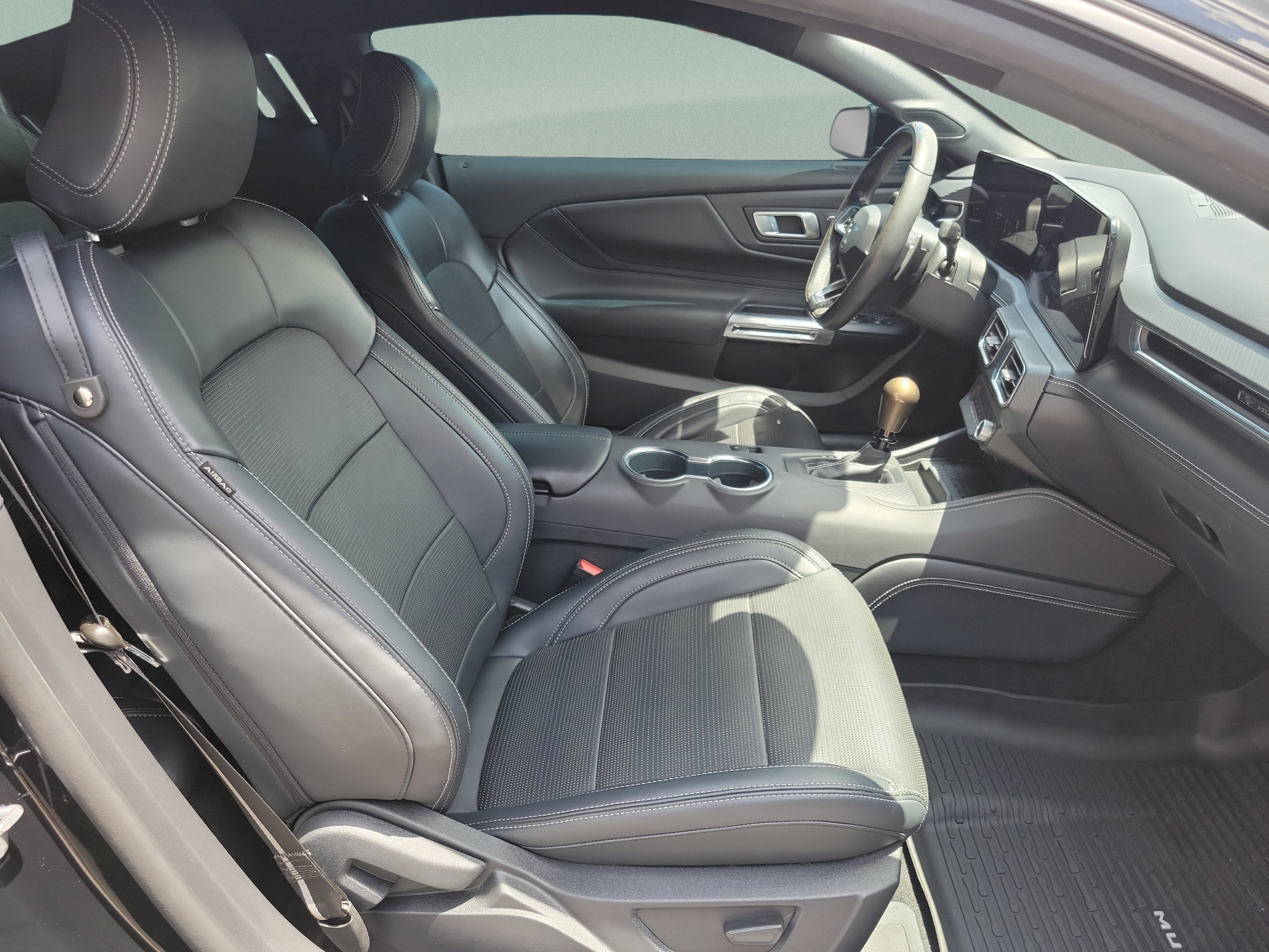 Certified 2024 Ford Mustang GT Premium RWD image 31