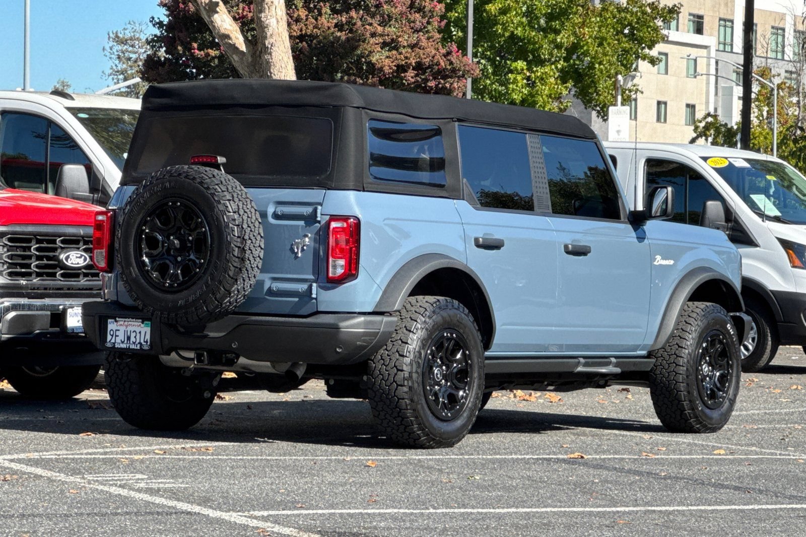 Certified 2023 Ford Bronco Black Diamond AWD/4WD image 4
