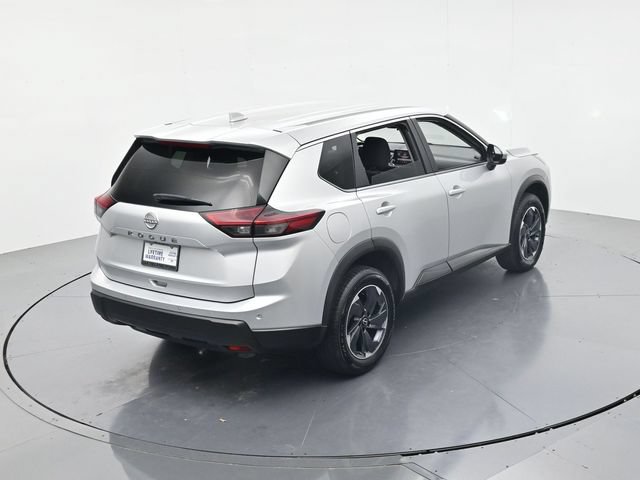 Used 2025 Nissan Rogue SV FWD image 39