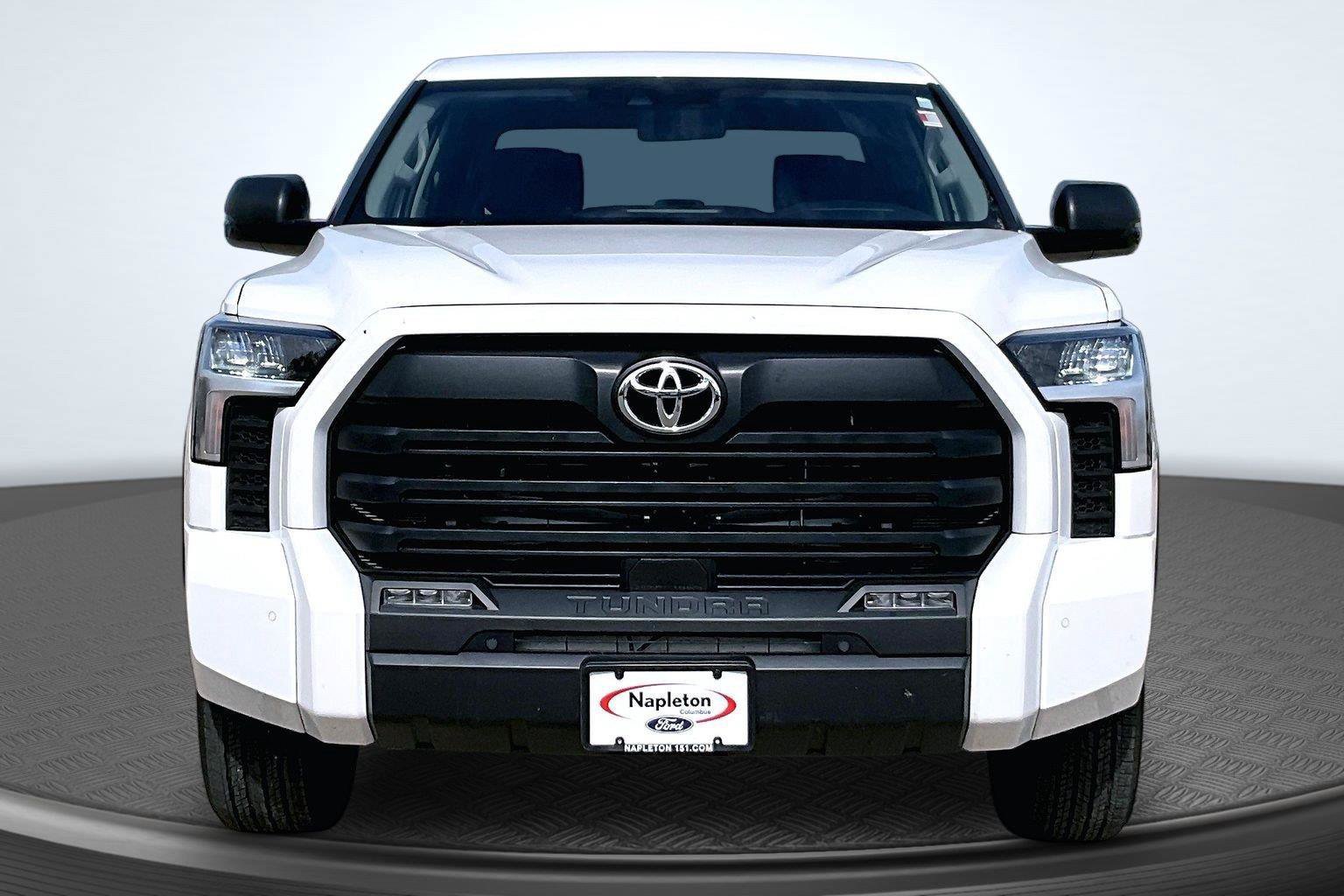 Used 2024 Toyota Tundra SR5 w/ SR5 Convenience Package AWD/4WD image 3