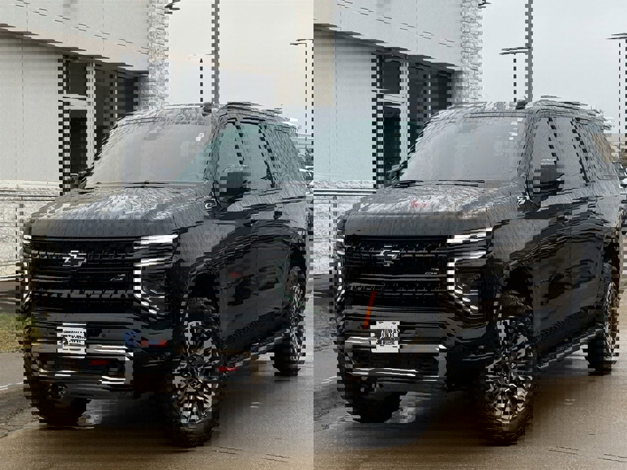 Used 2025 Chevrolet Suburban Z71 w/ Comfort Package image 2