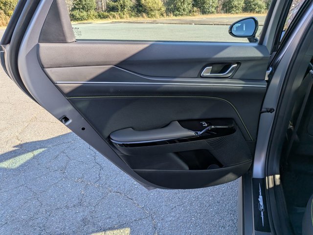 Used 2025 Kia K5 GT image 27