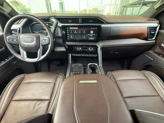 Used 2025 GMC Sierra 2500 Denali w/ Technology Package AWD/4WD image 20
