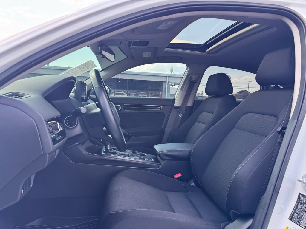 Used 2022 Honda Civic EX image 5