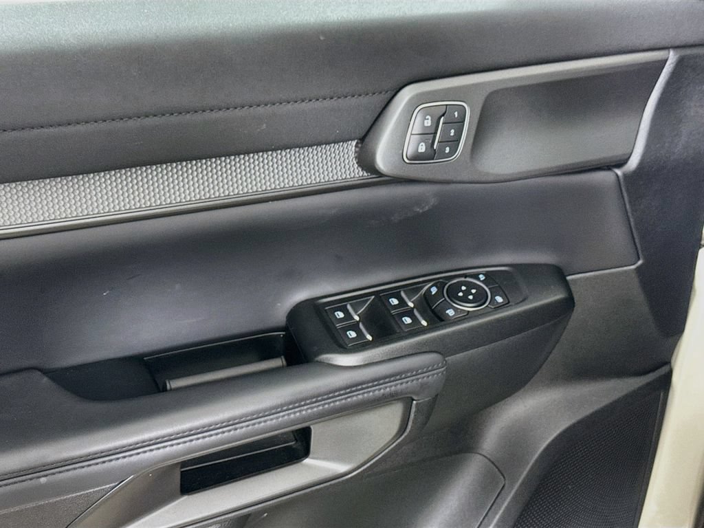 Certified 2025 Ford Ranger Raptor AWD/4WD image 18