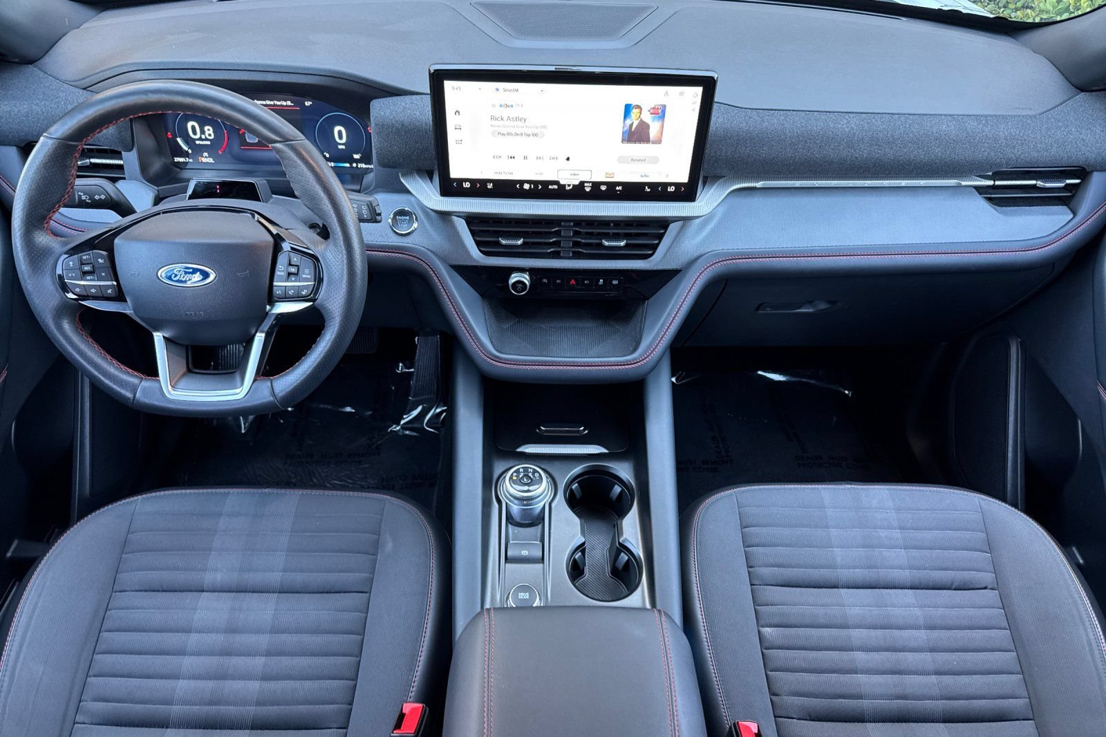 Certified 2025 Ford Explorer ST-Line w/ ST-Line Street Pack AWD/4WD image 5