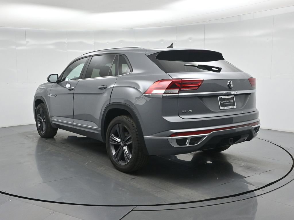 Used 2021 Volkswagen Atlas Cross Sport SE image 19