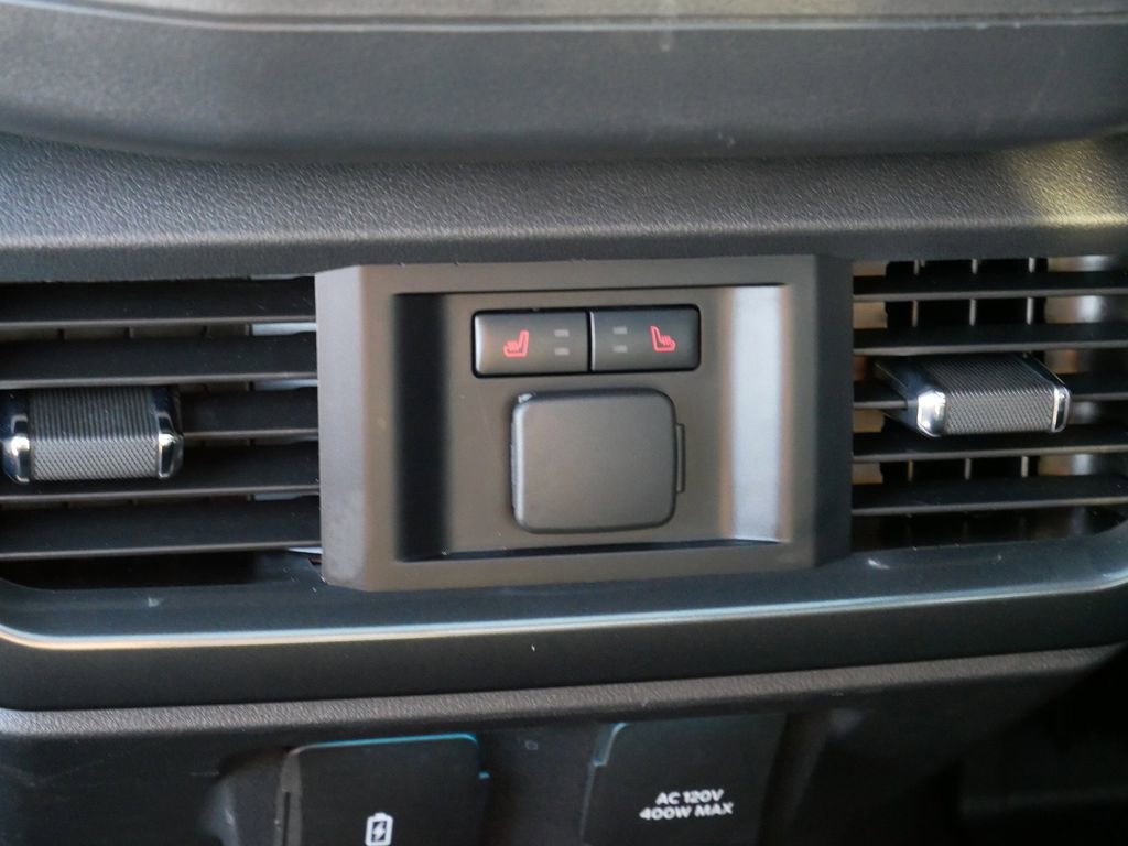 Certified 2023 Ford F150 Lariat w/ Equipment Group 502A High image 14