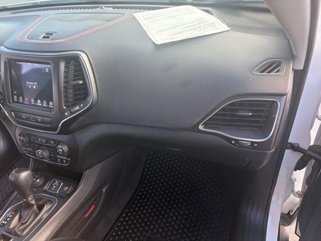 Used 2021 Jeep Cherokee Trailhawk w/ Trailer Tow Group AWD/4WD image 20