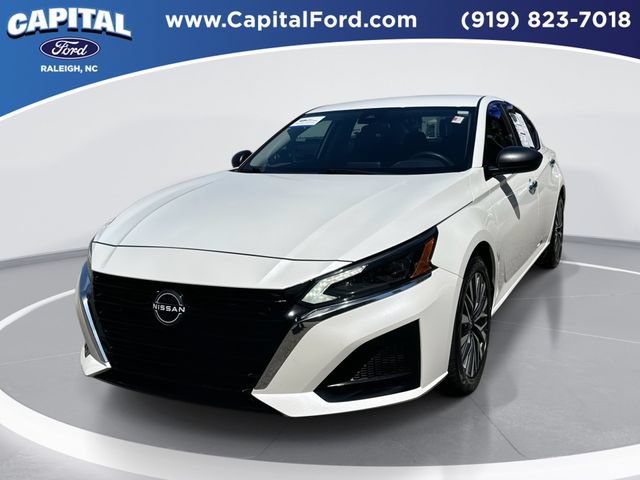 Used 2024 Nissan Altima 2.5 SV