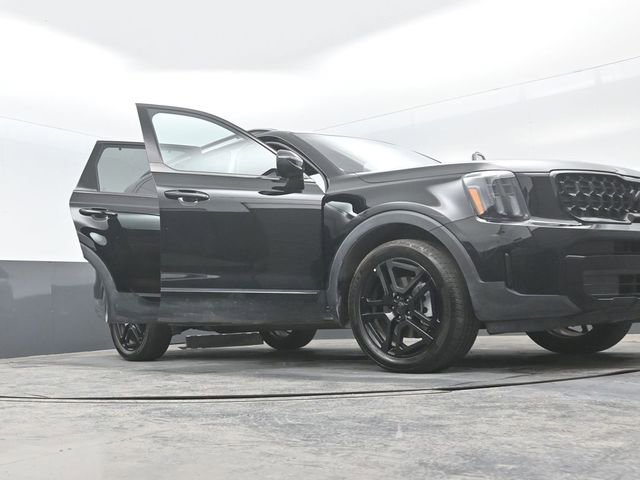 Used 2025 Kia Telluride EX X-Line AWD/4WD image 34