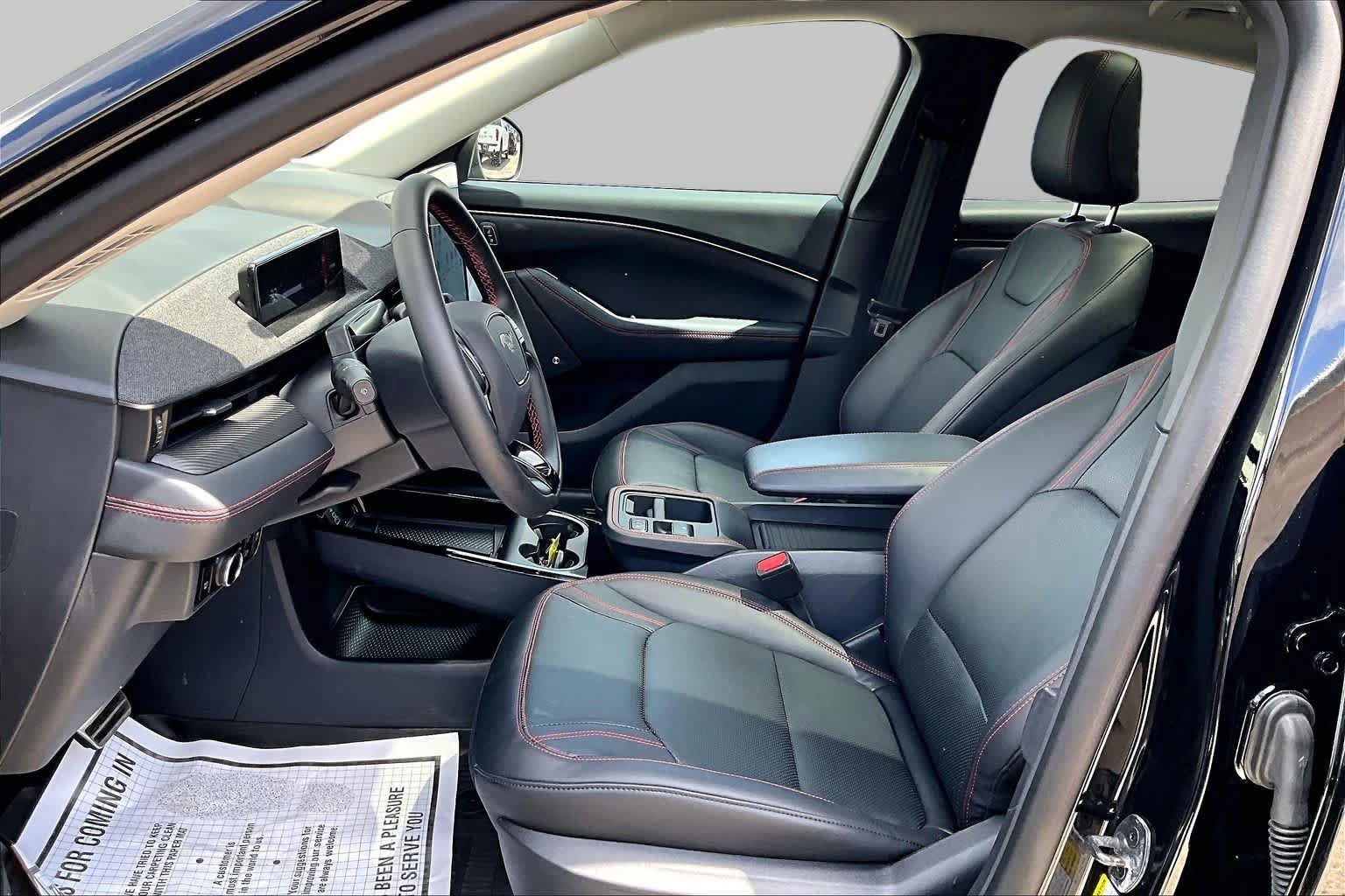 Certified 2025 Ford Mustang Mach-E Premium w/ Sport Appearance Package AWD/4WD image 7