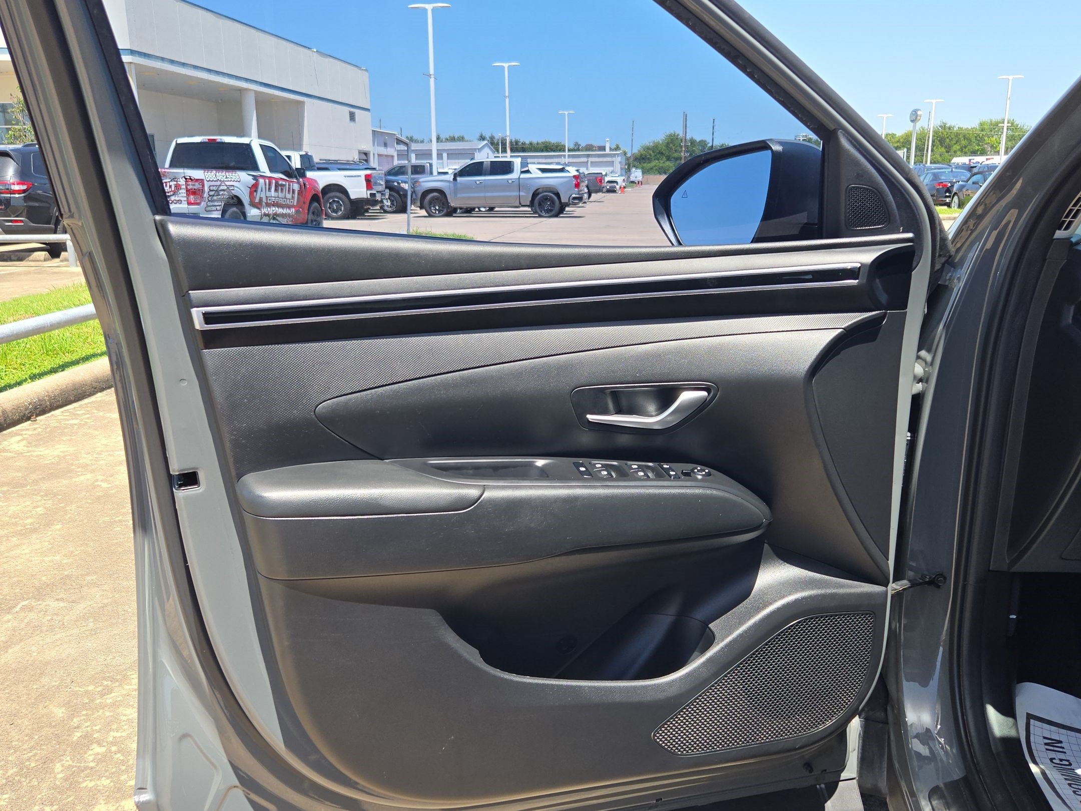 Used 2024 Hyundai Tucson SE AWD/4WD image 11