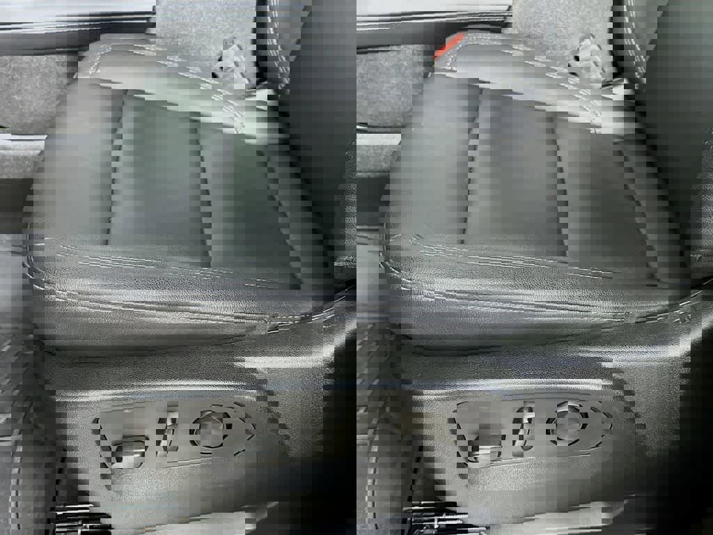 Used 2023 Chevrolet Tahoe Z71 image 31