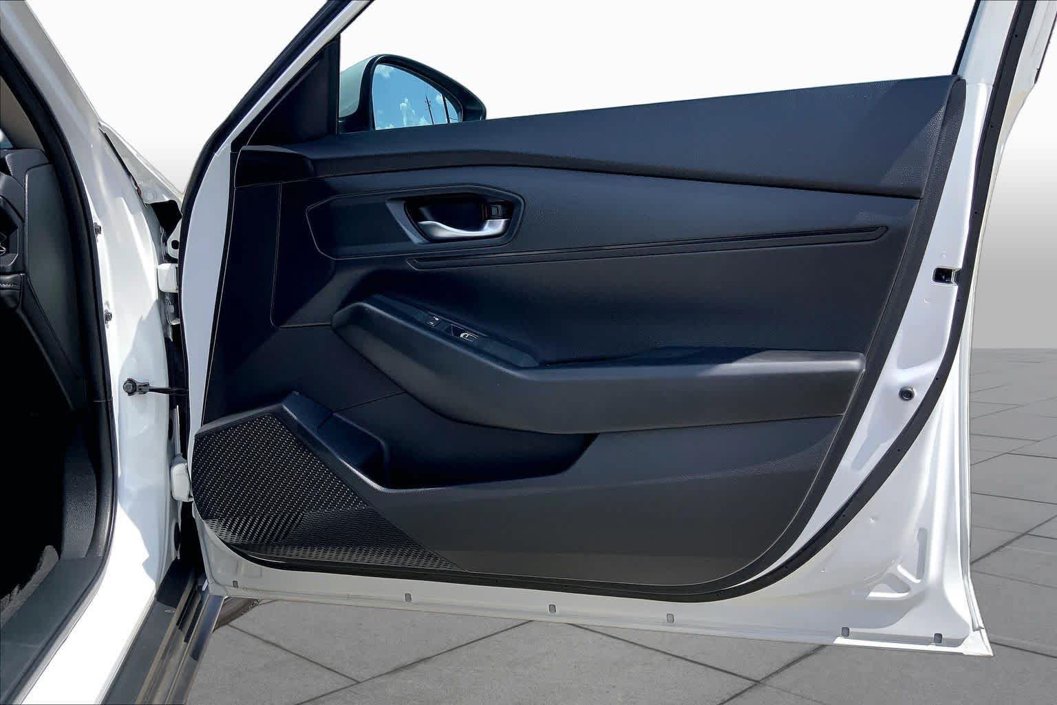 Used 2023 Honda Accord LX image 23
