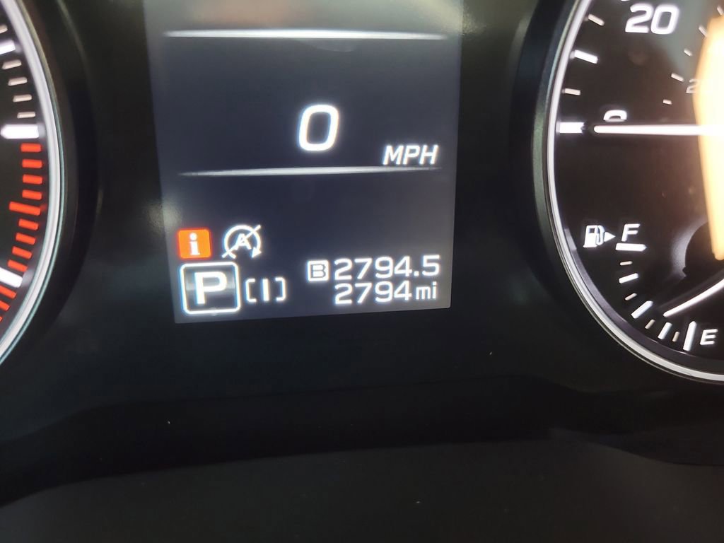 Used 2025 Subaru Crosstrek 2.0i Premium image 30