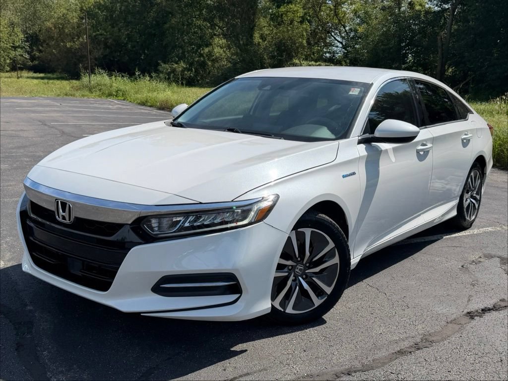 Used 2020 Honda Accord Hybrid image 2