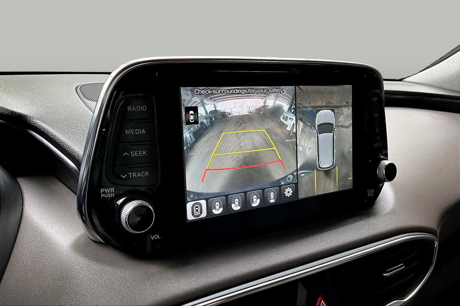 Used 2020 Hyundai Santa Fe Limited FWD image 26