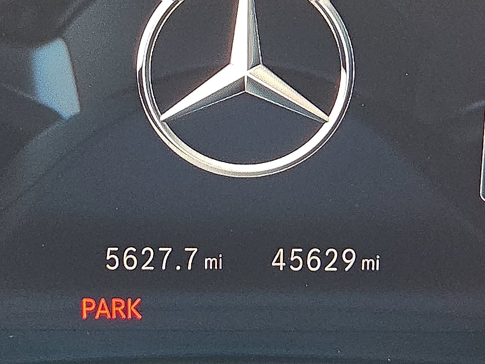 Used 2024 Mercedes-Benz GLS 450 4MATIC image 23