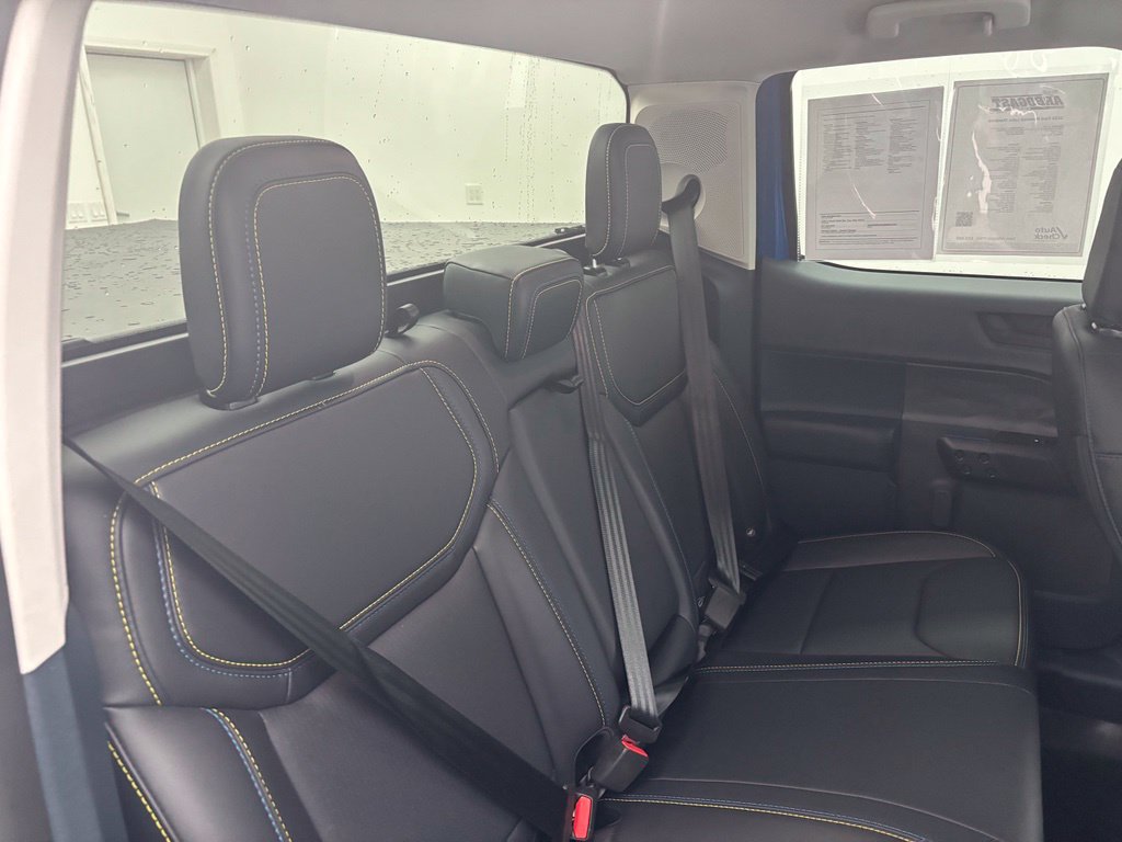 Certified 2025 Ford Maverick Lobo AWD/4WD image 42