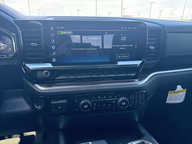 Used 2025 GMC Sierra 2500 Denali w/ Denali Reserve Package image 9