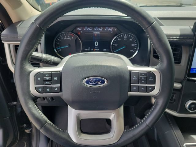 Certified 2024 Ford Expedition XLT RWD image 23
