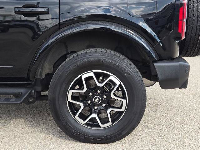 Certified 2024 Ford Bronco Outer Banks AWD/4WD image 14