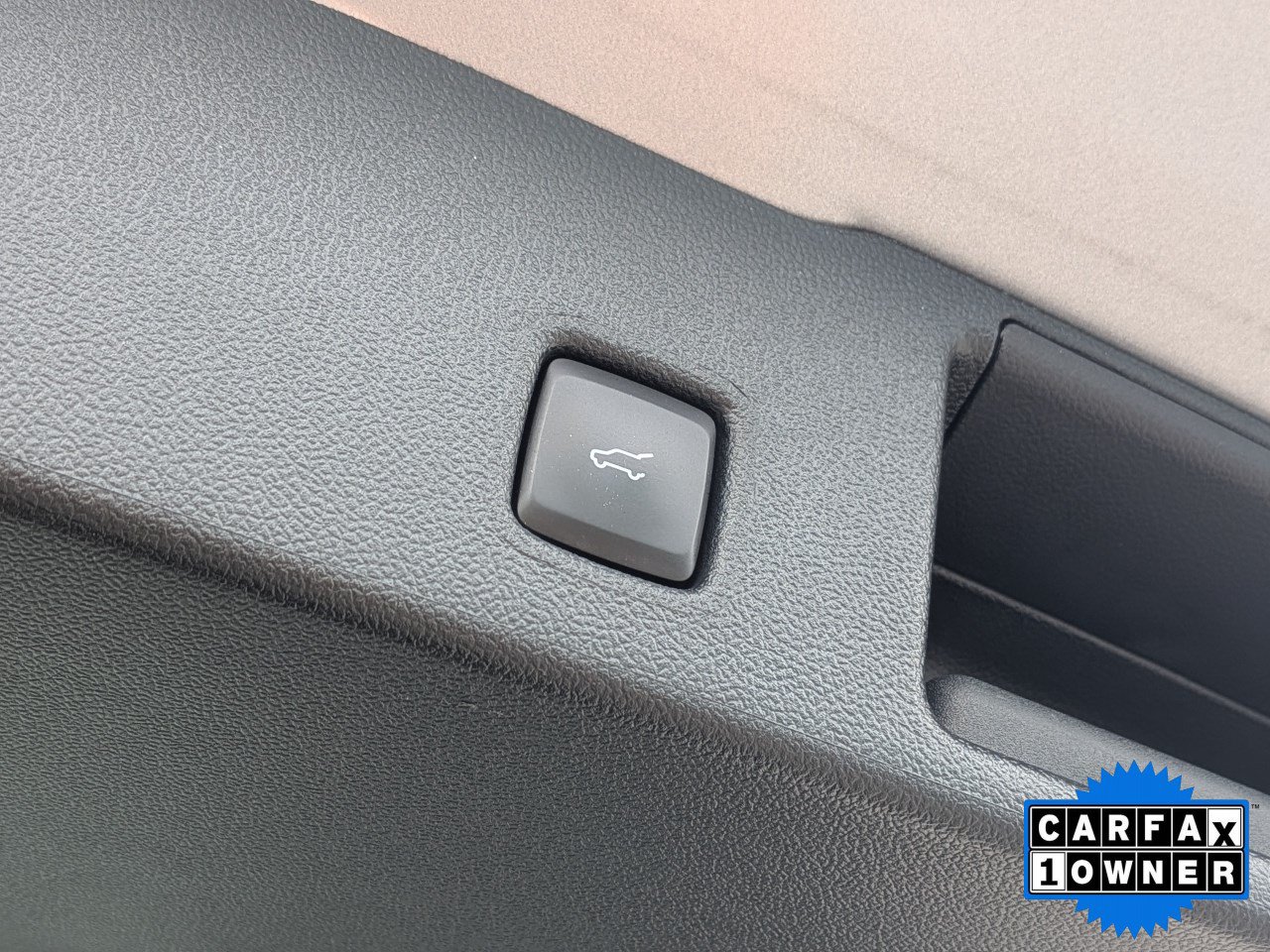 Certified 2023 Ford Escape Active AWD/4WD image 15