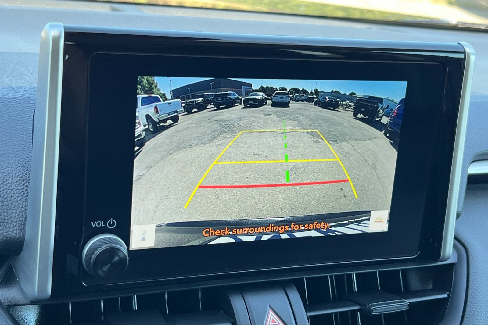 Used 2024 Toyota RAV4 XLE FWD image 21