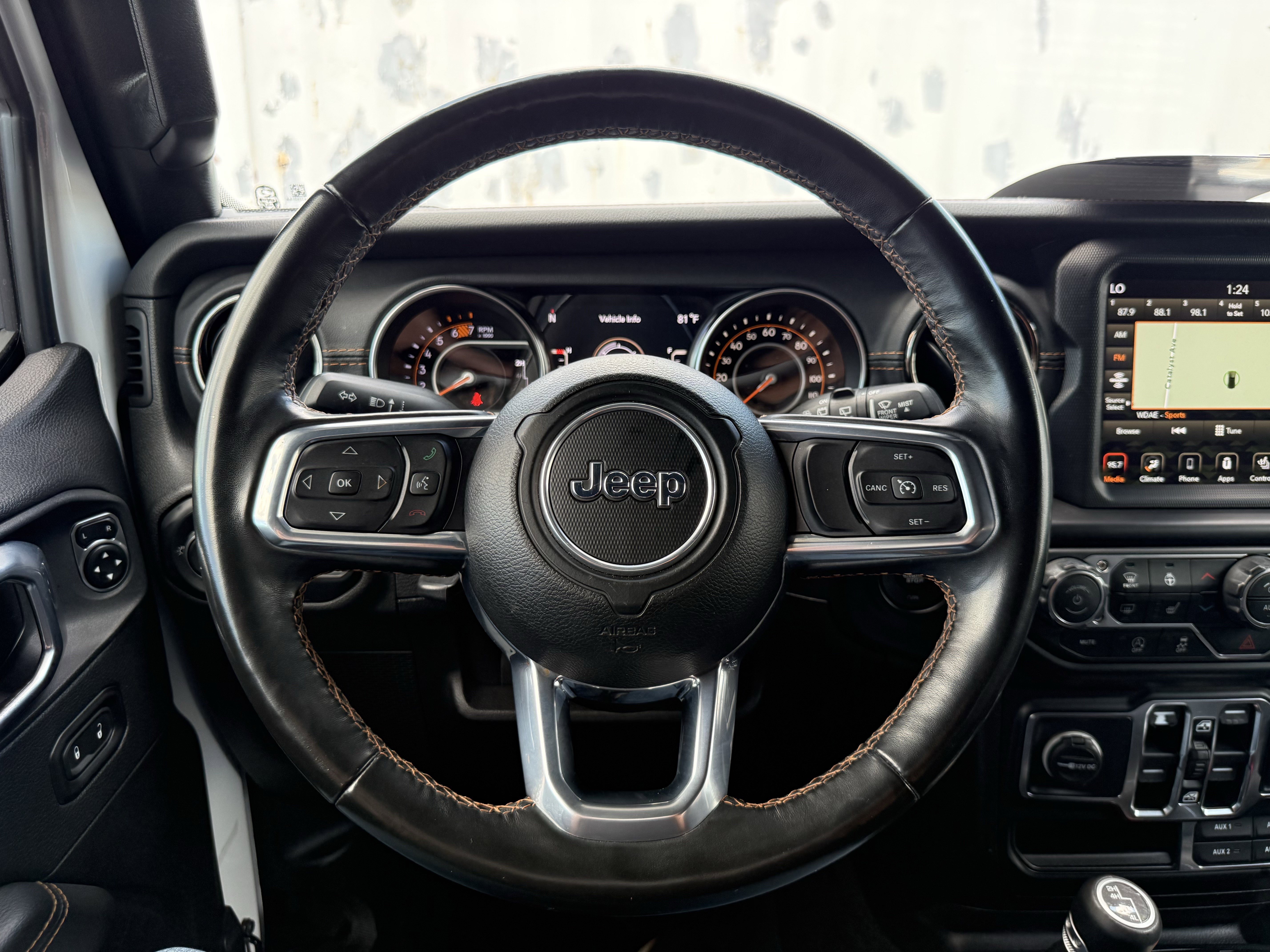 Used 2021 Jeep Wrangler Unlimited Sahara AWD/4WD image 26